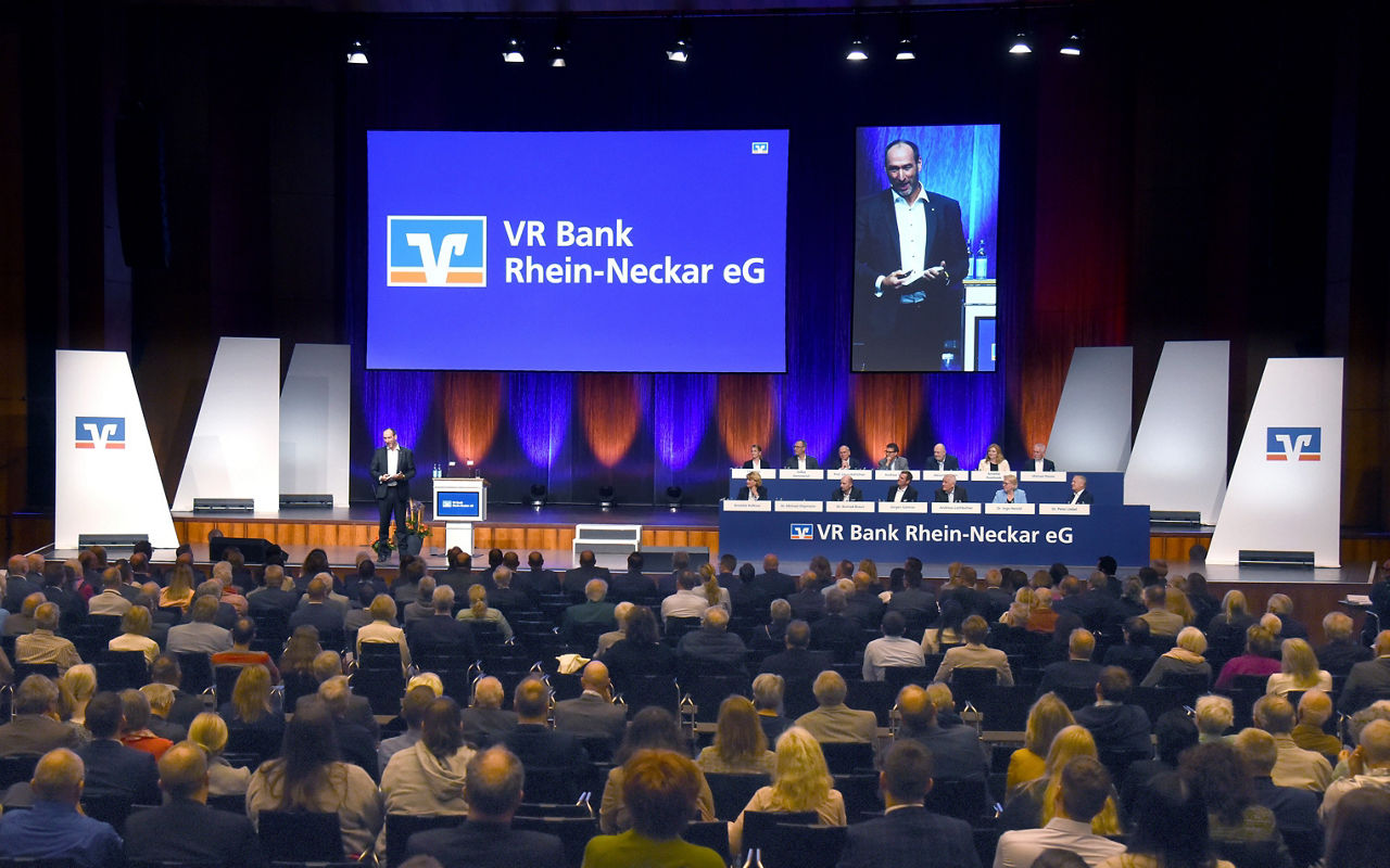 Dr. Michael Düpmann auf der Vertreterversammlung