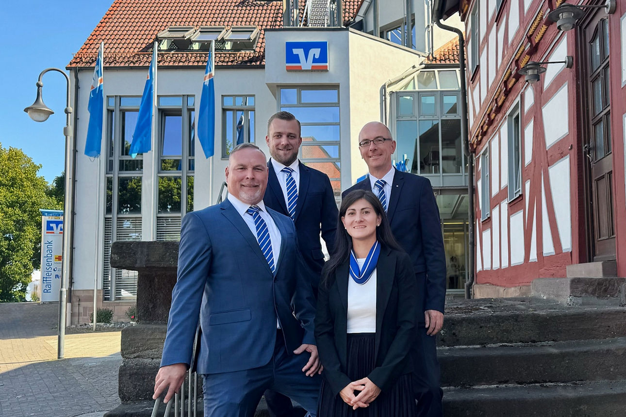 Berater auf der Treppe.