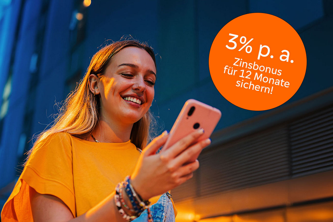 Junge Frau am Handy 