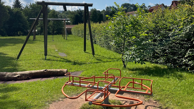 Fotografie des alten Spielplatzes in Breitenbach am Herzberg