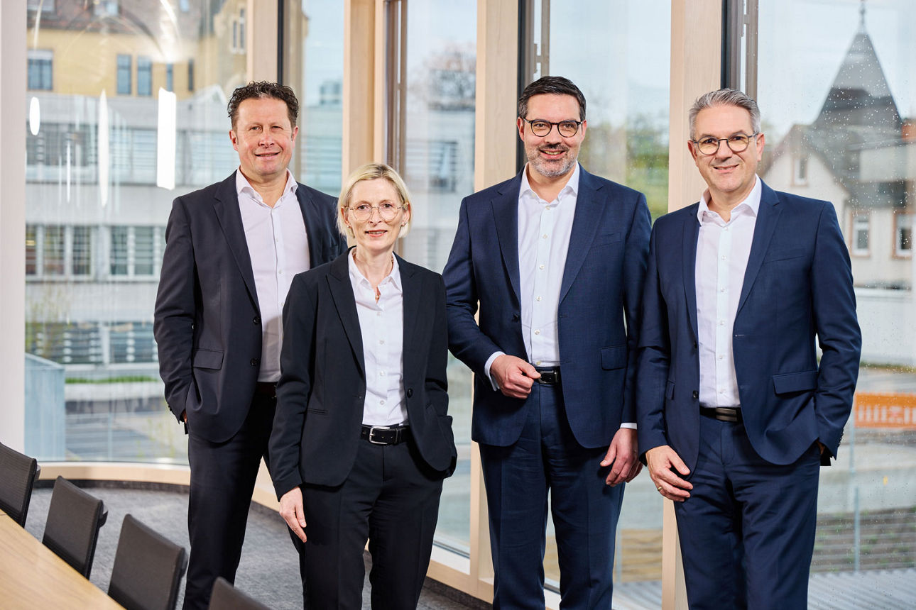 v.l.: Daniel Hirt, Irmgard Sachsenmaier, Alexander Müller (Vorsitzender), Nicolas Mayer