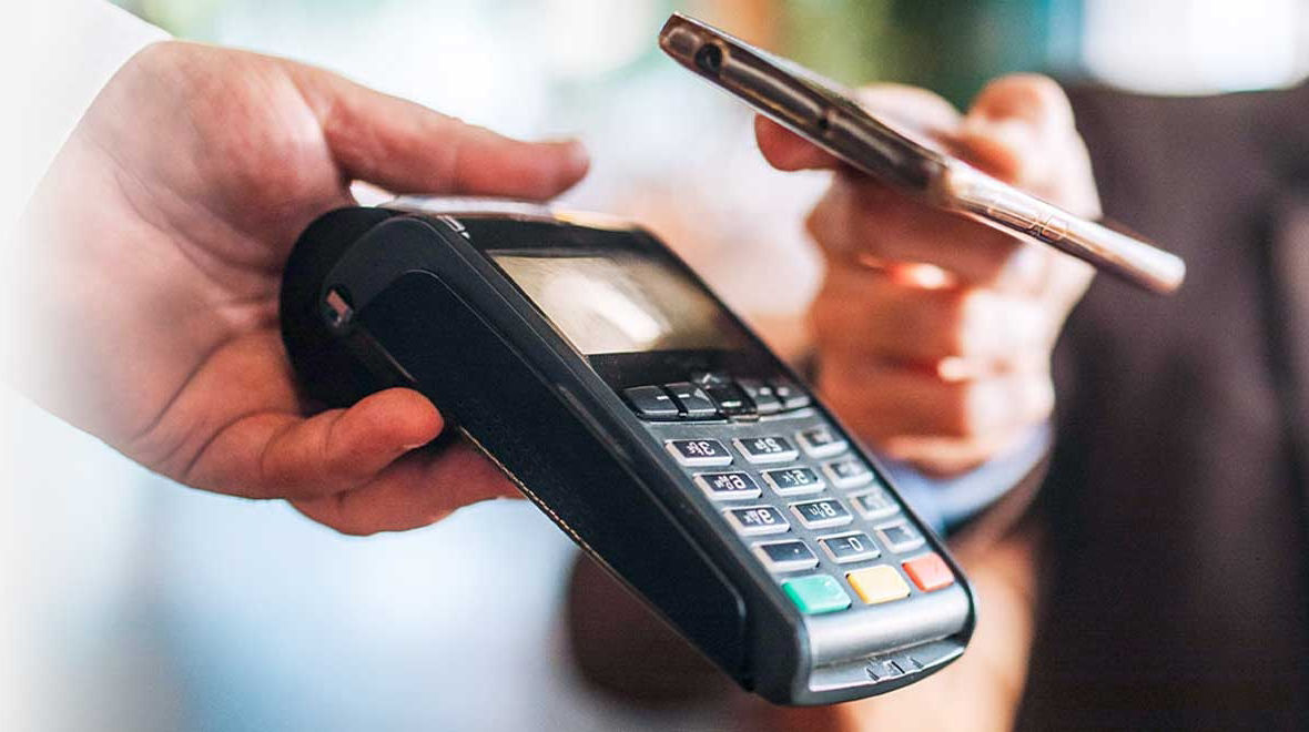 FinTS Sicherheit im OnlineBanking. Bezahlvorgang Handy auf Terminal