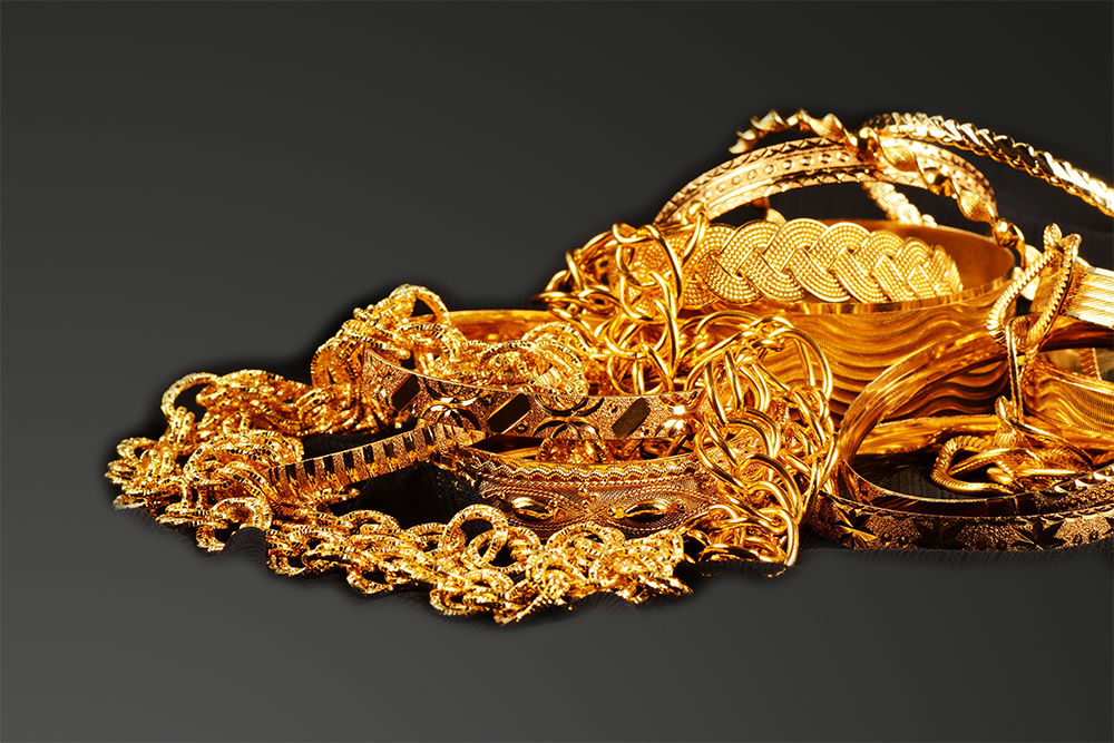 Verschiedener Goldschmuck
