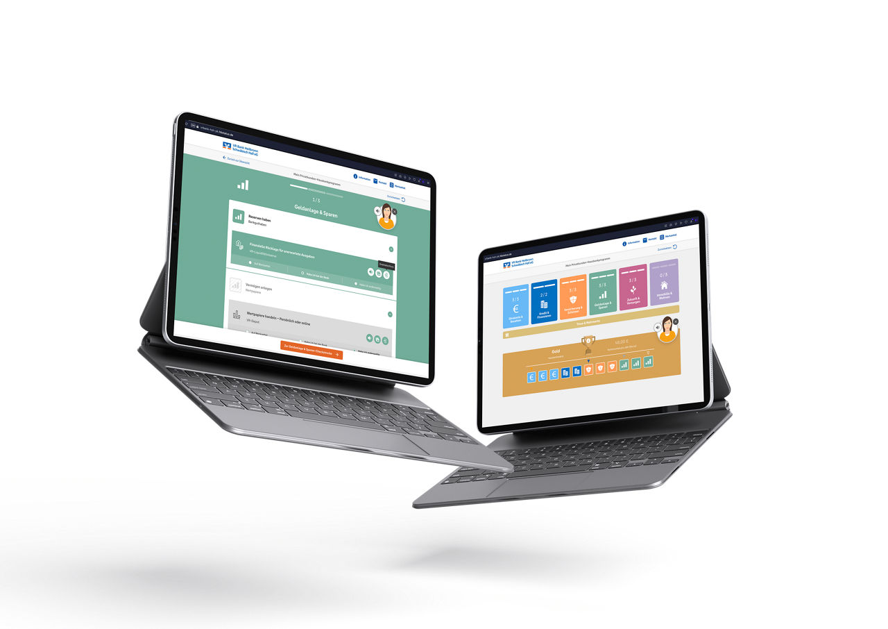 Auf dem Bild sind zwei schwebende Laptops zusehen, diese zeigen Benutzeroberflächen der Applikation des Hausbankprogramms.