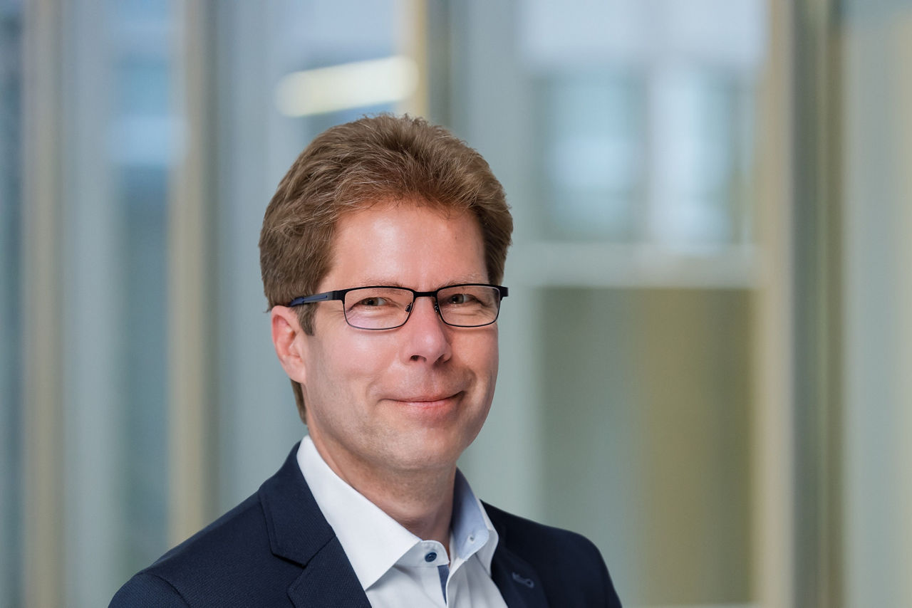 Stellvertretender Leiter und Senior-Firmenkundenberater