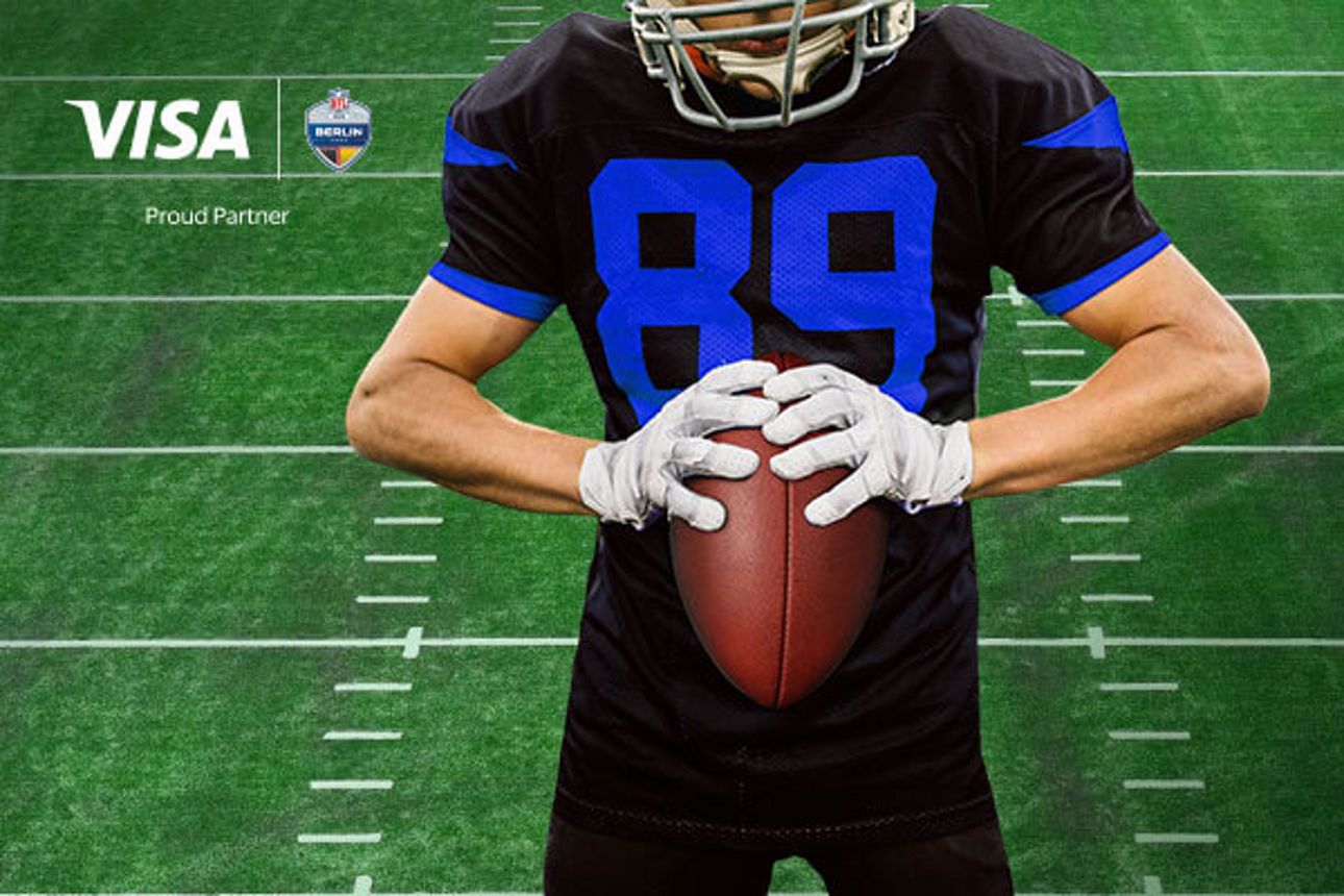 Gewinne zwei Tickets inklusive Reisepaket für das 2025 NFL Berlin Game 