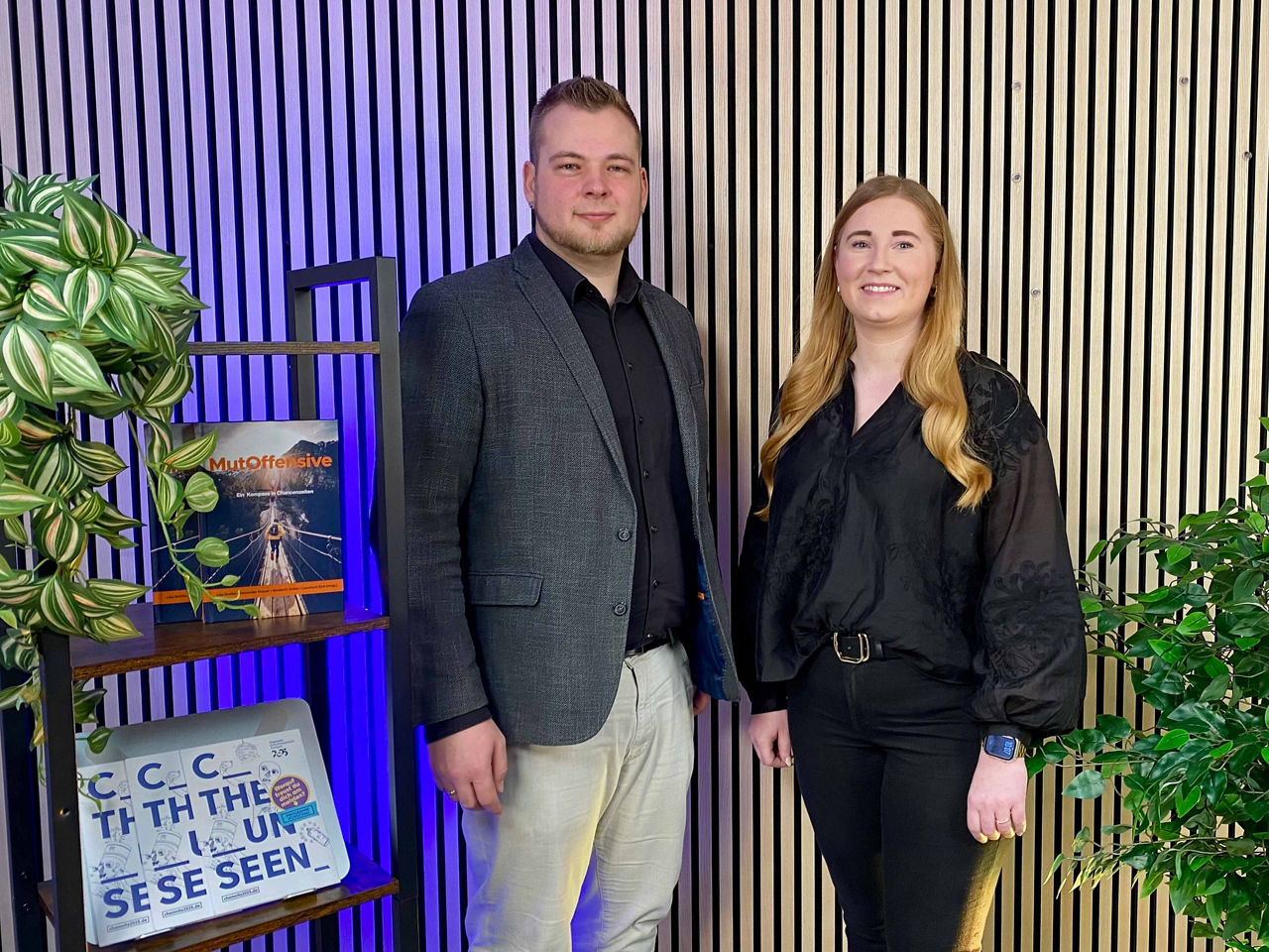 Ervolksrakate - Mann und Frau im Studio