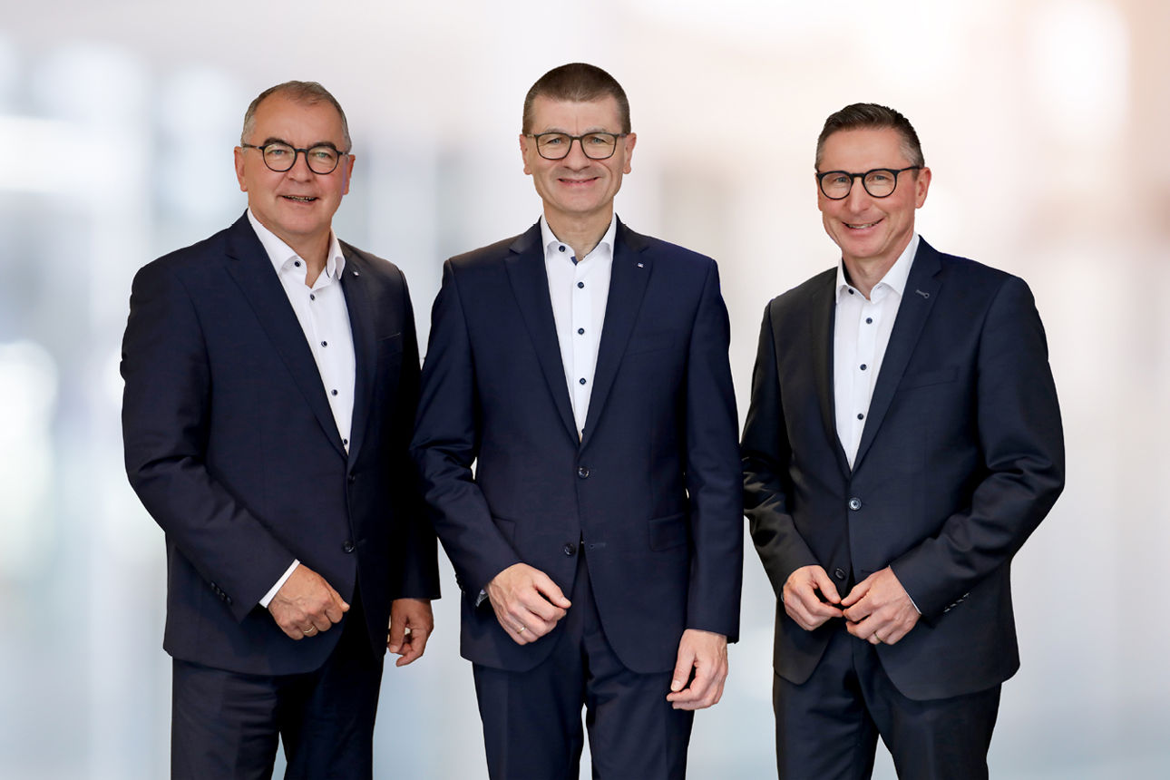Der Vorstand von links: Erwin Einzinger (stv. Vorsitzender), Dr. Gerhard Walther (Vorsitzender) und Richard Oppelt