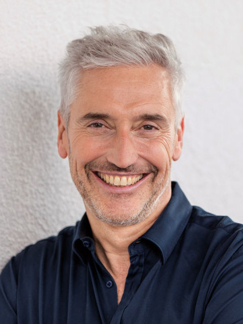 Porträtfoto von Dr. Gerd Wirtz